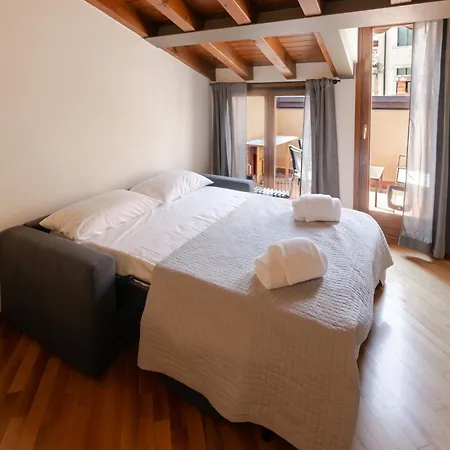 Apartment Center